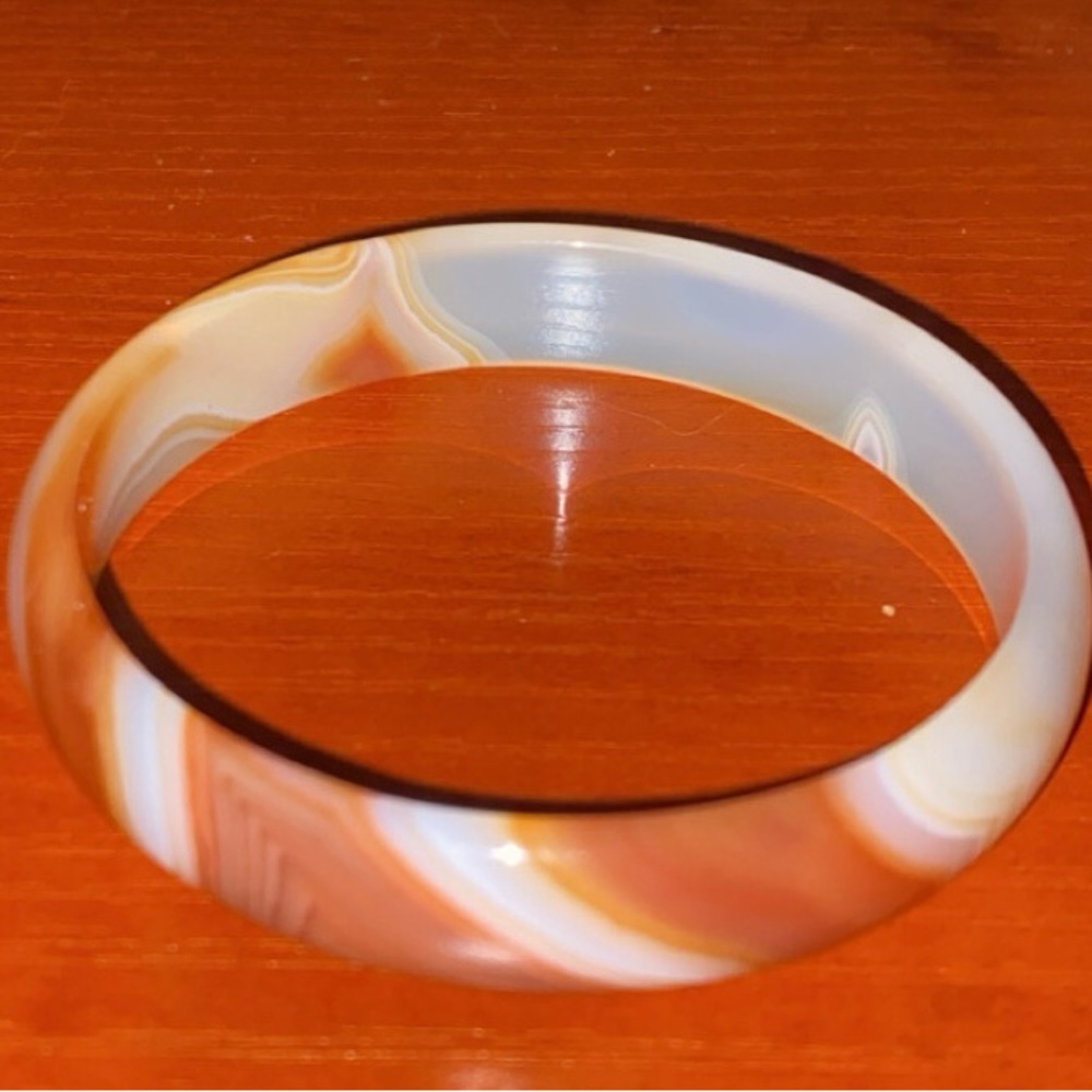 Lucky Chinese jade bangle